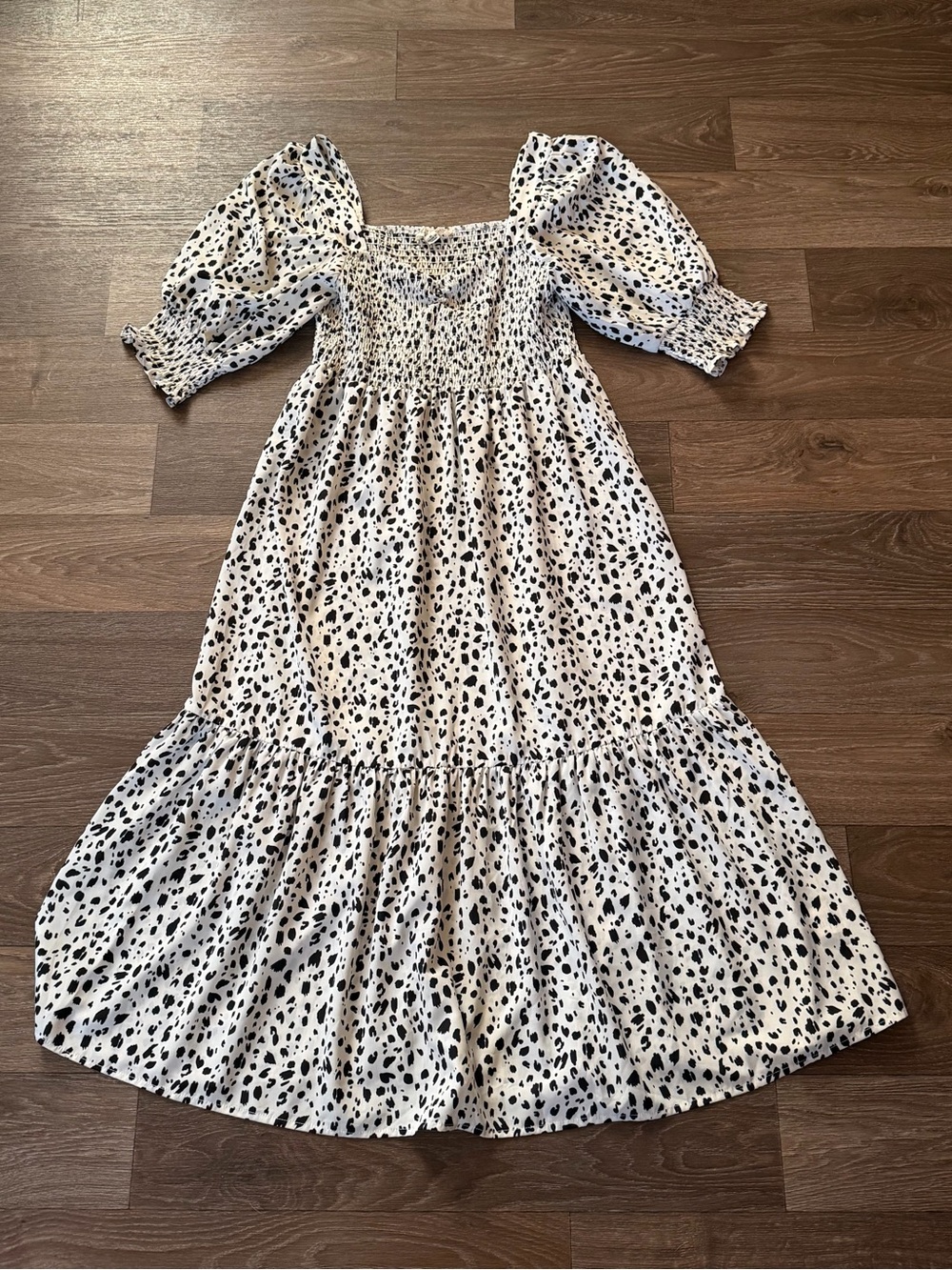 Vine & Love Irregular Dot Dress Medium